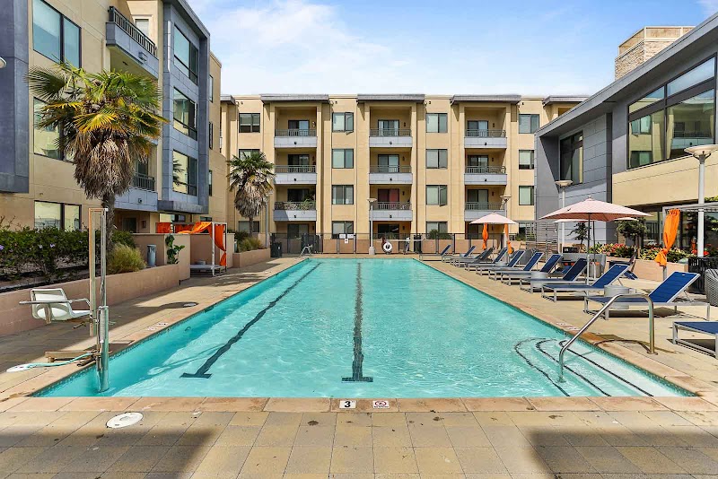 Photo of One Hundred Grand Apartments