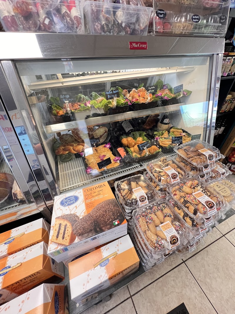 Corelli’s Pantry Italian Market & Pizza photo 5
