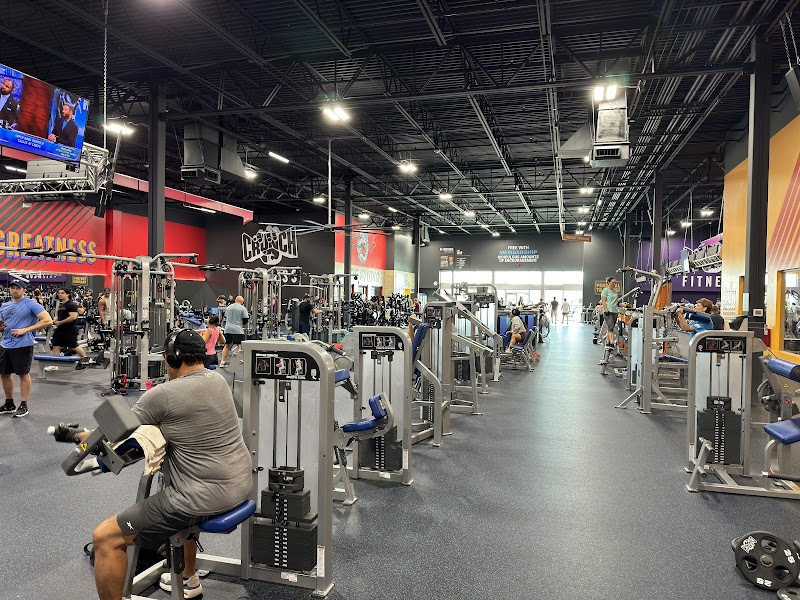 Crunch Fitness - Parrish photo 2