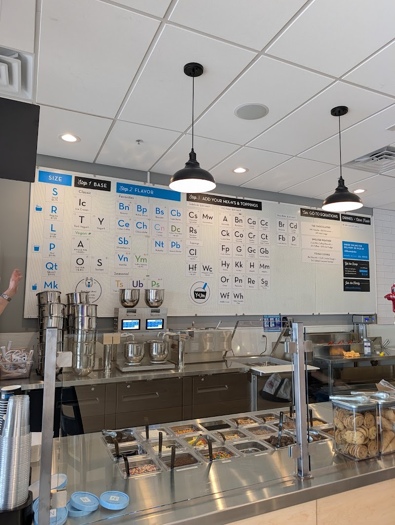 Chill-N Ice Cream Cottonwood photo 2
