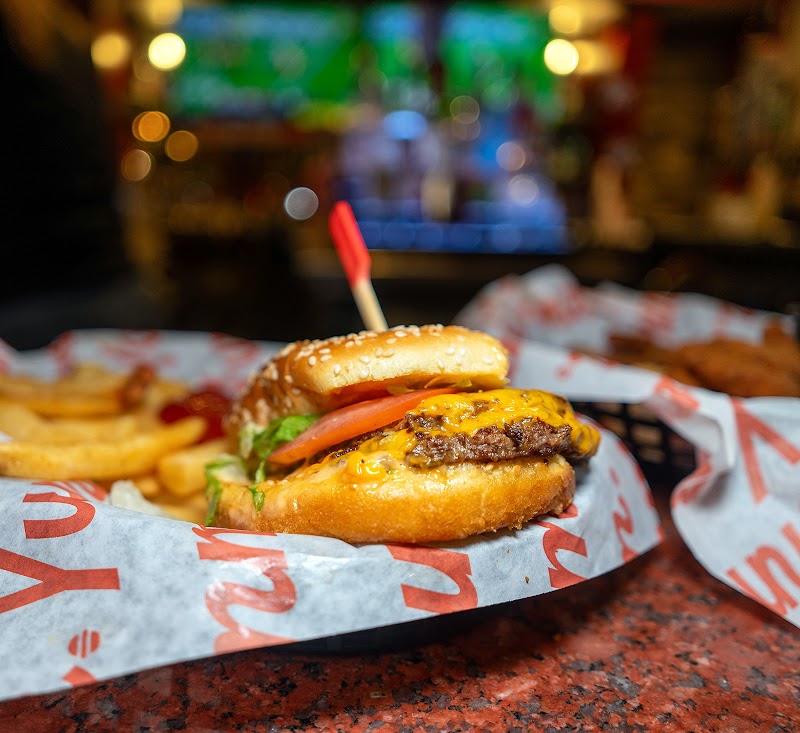 Red Robin Gourmet Burgers and Brews photo 5
