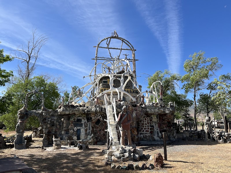 Photo of Lightning Mountain Monument