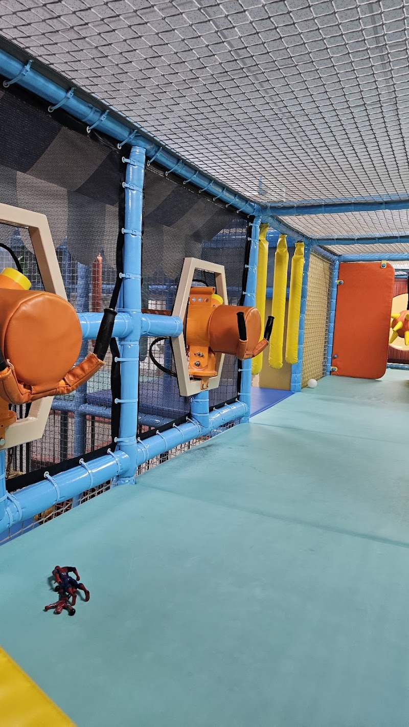 Hooray! Kids Indoor Play Center photo 5