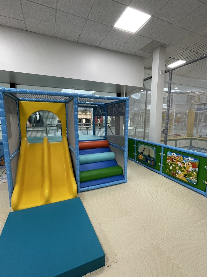 Hooray! Kids Indoor Play Center photo 3