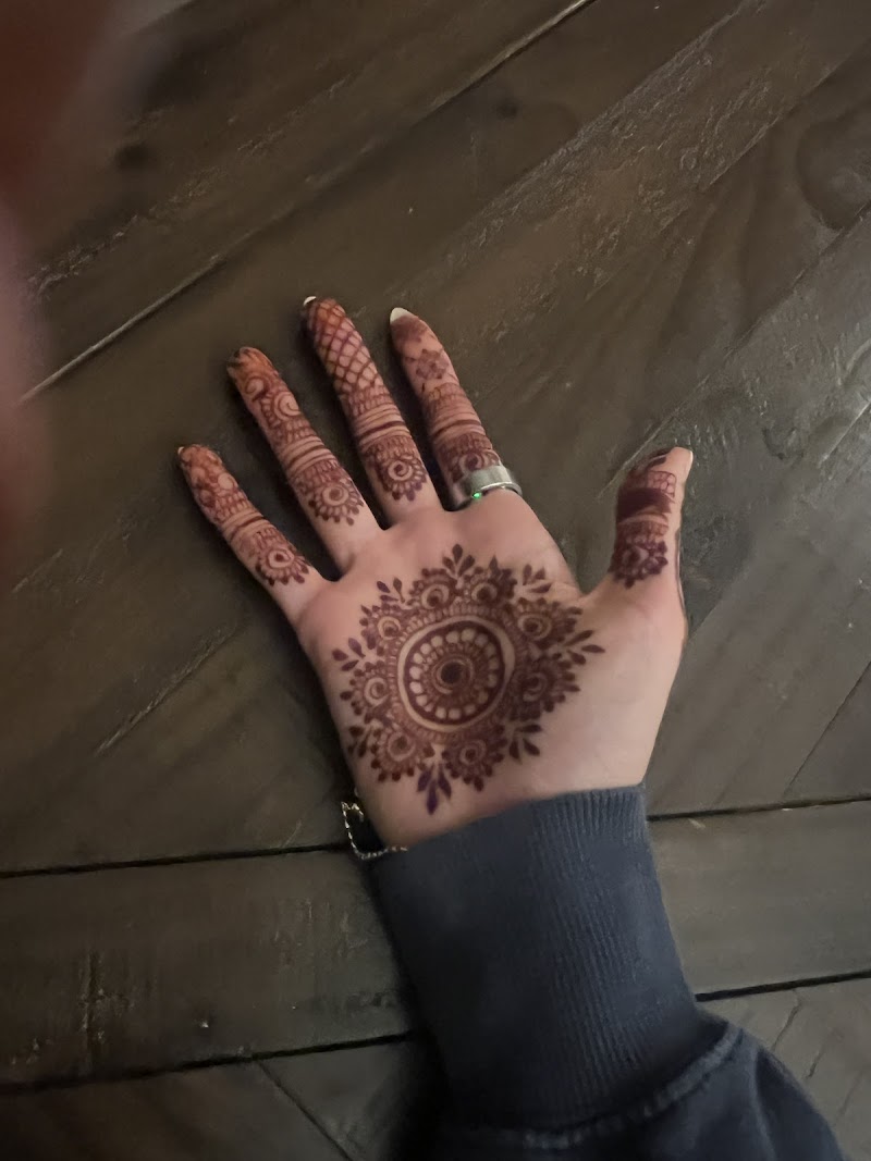 Thehennahues_by_Nidhi photo 5