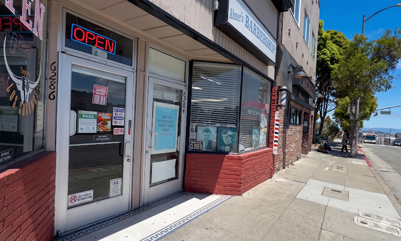 Photo of Abner’s barbershop