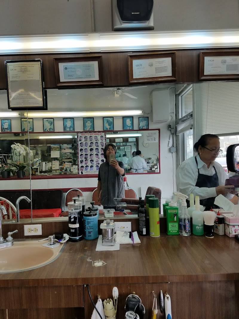 Abner’s barbershop photo 4