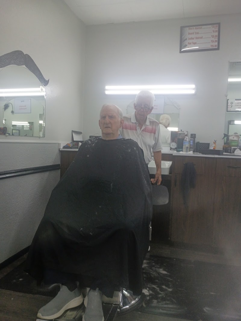 Sun City Barber photo 5