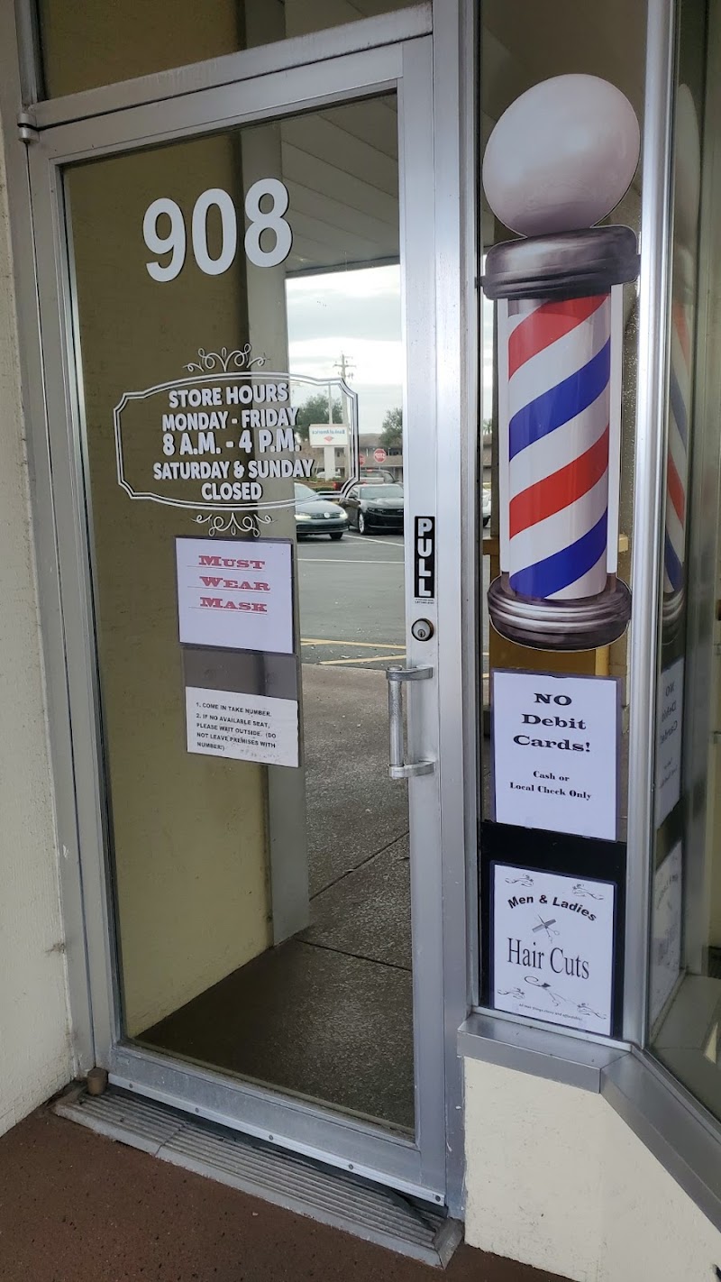 Sun City Barber photo 3