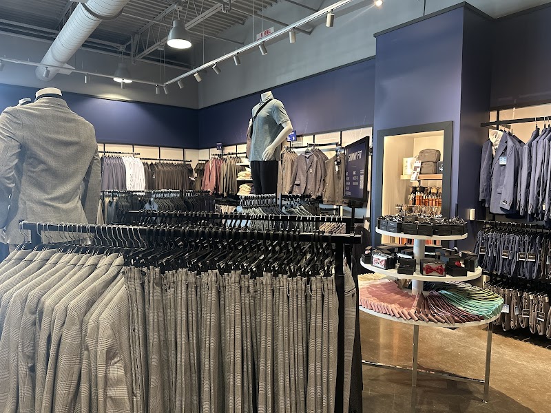 Men's Wearhouse photo 2