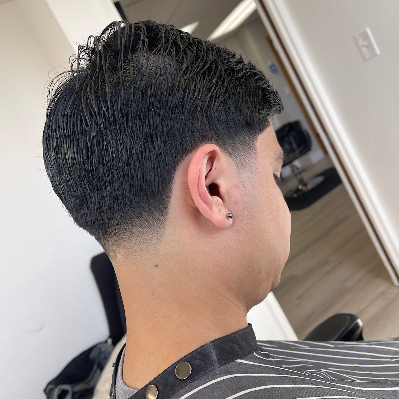 Divine Hair Studio photo 2