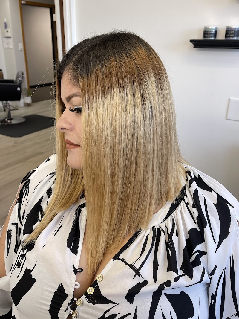Divine Hair Studio photo 4