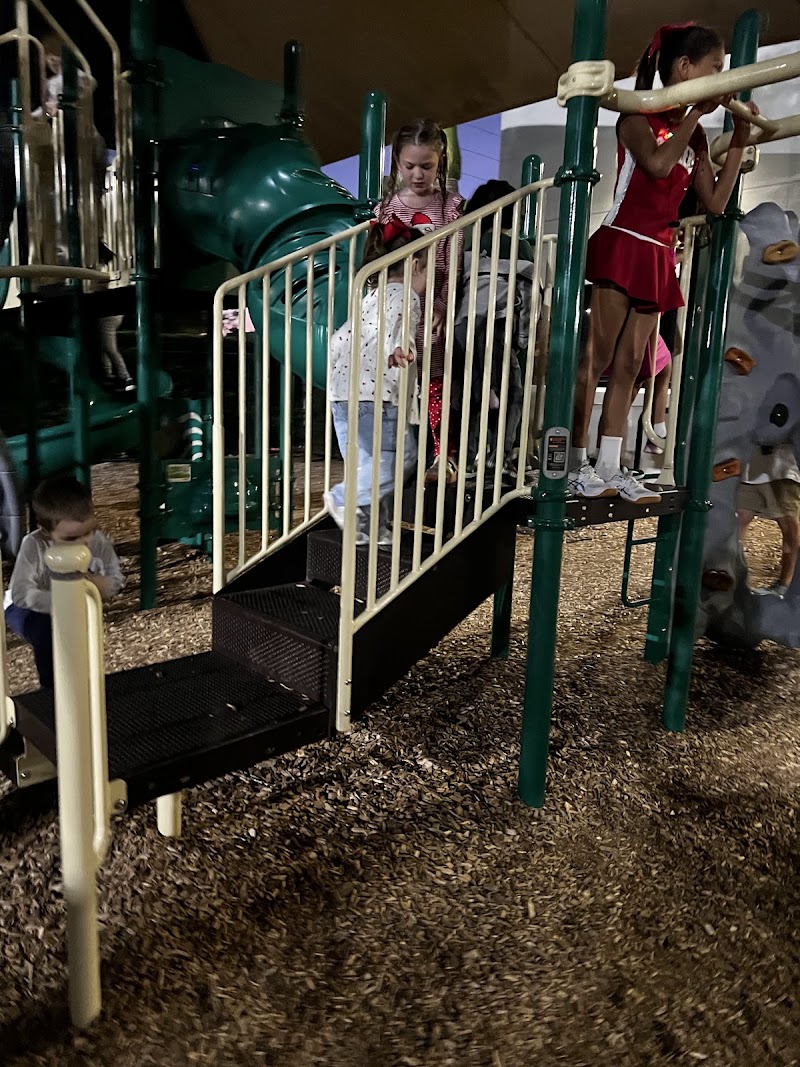 Town of Belleair Parks & Recreation Department photo 2
