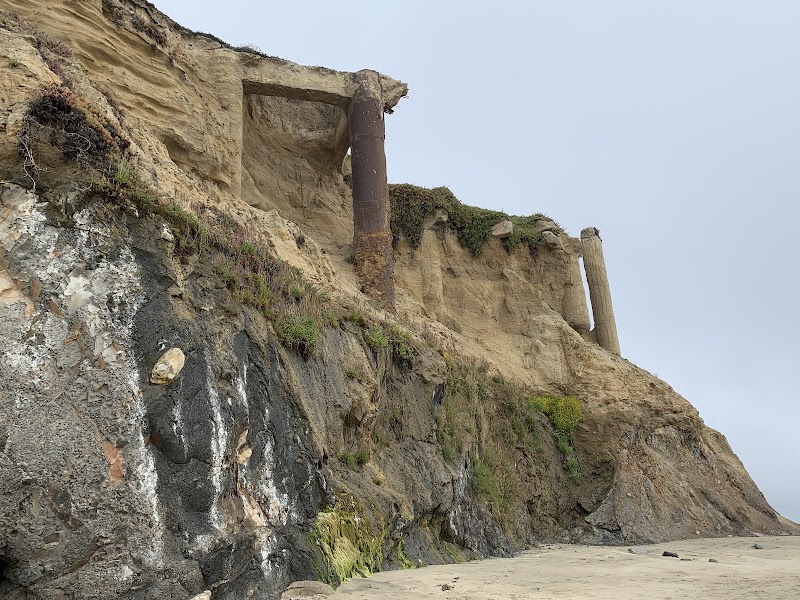 Manhattan Beach photo 2