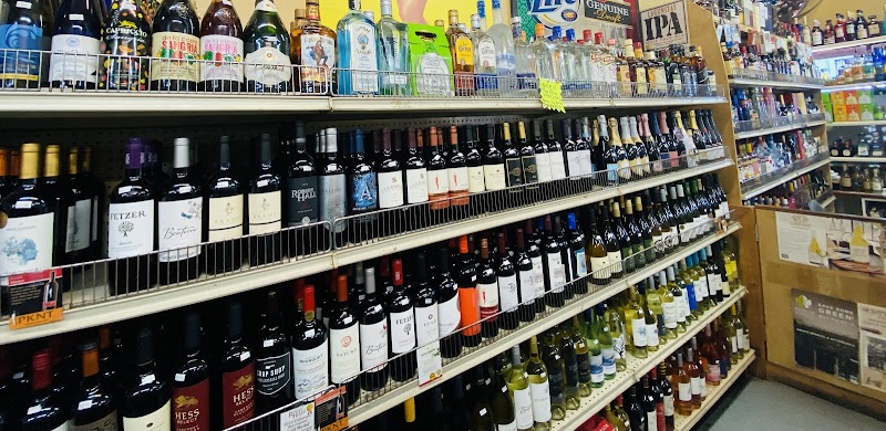 Crocker Market & Liquors- Groceries/Beer/Wines/Liquors/Tobacco and many more. photo 3