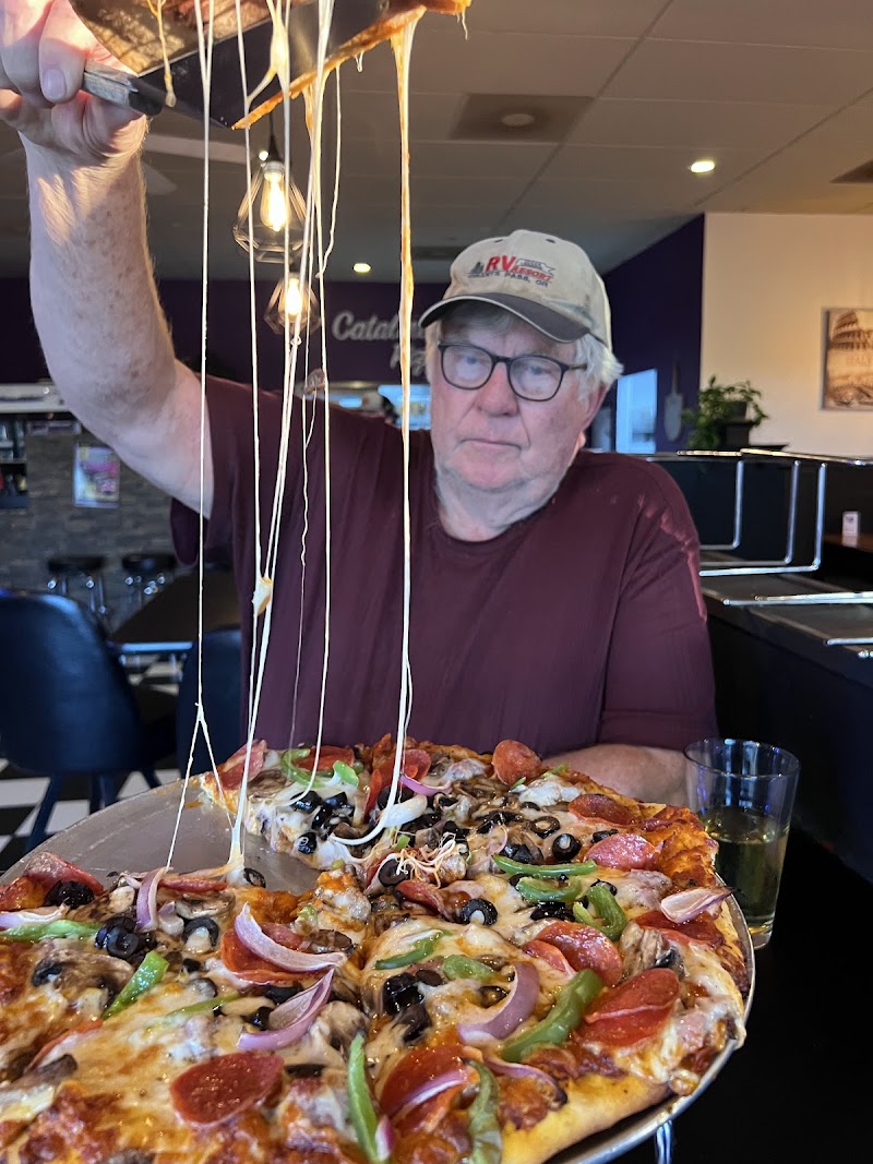 Catalina Craft Pizza photo 3