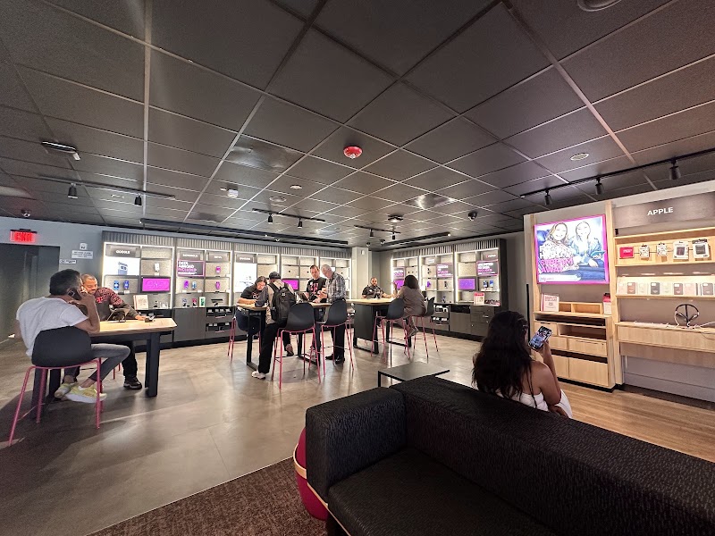 T-Mobile Experience Store photo 5