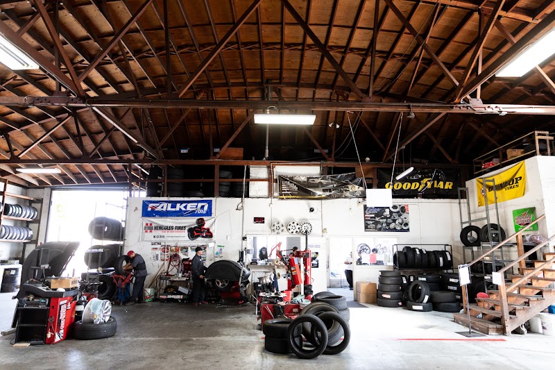 Hanlon's Tire Service photo 4