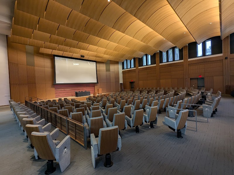David and Joan Traitel Building of Hoover Institution photo 3