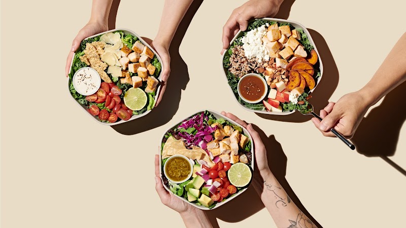sweetgreen - Healthy Salads, Wraps, and Bowls photo 2