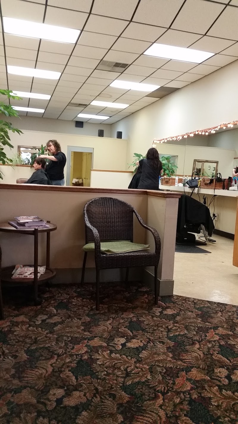 Marketplace Haircutters photo 2