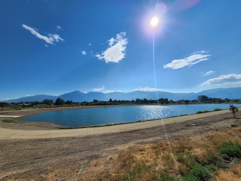 Mountain View Pond photo 2