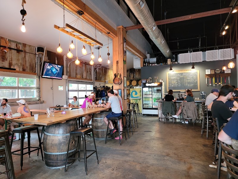 Crooked Thumb Brewery photo 3