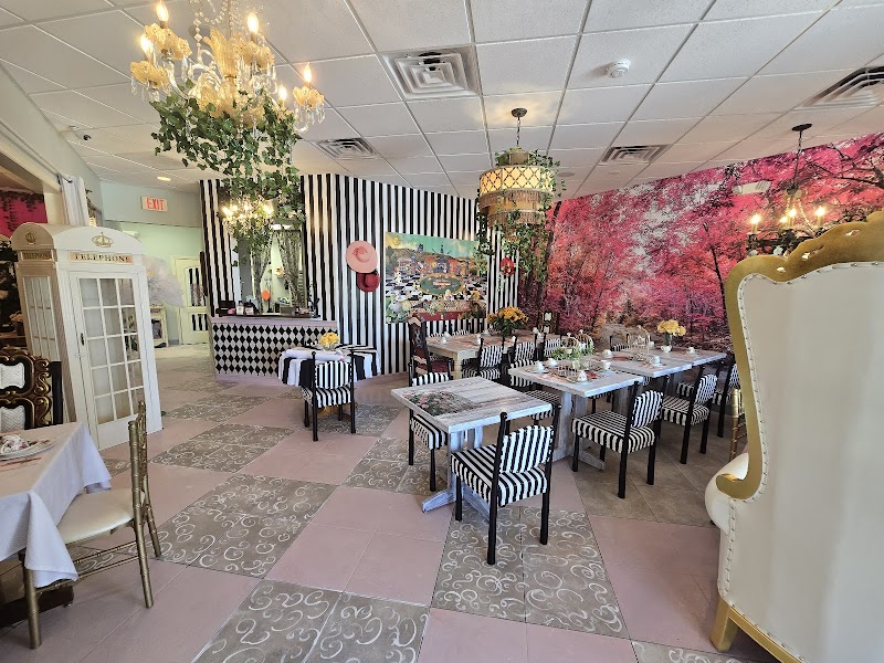 Photo of Alice Teapot @Tealicious Tea House & Catering