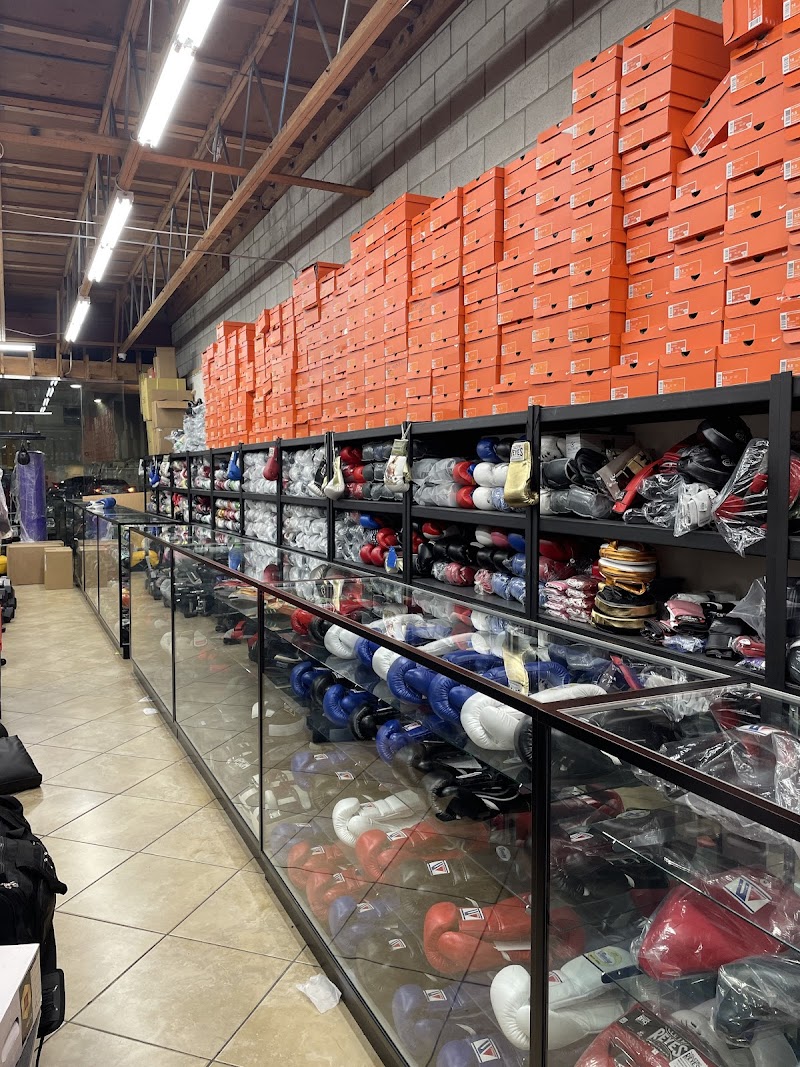 PRO FIGHT SHOP photo 2