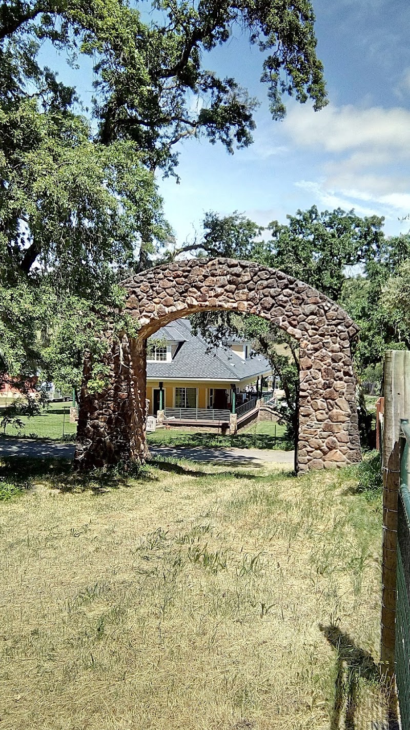 Photo of SEVEN ARCHES VINEYARD, LLC