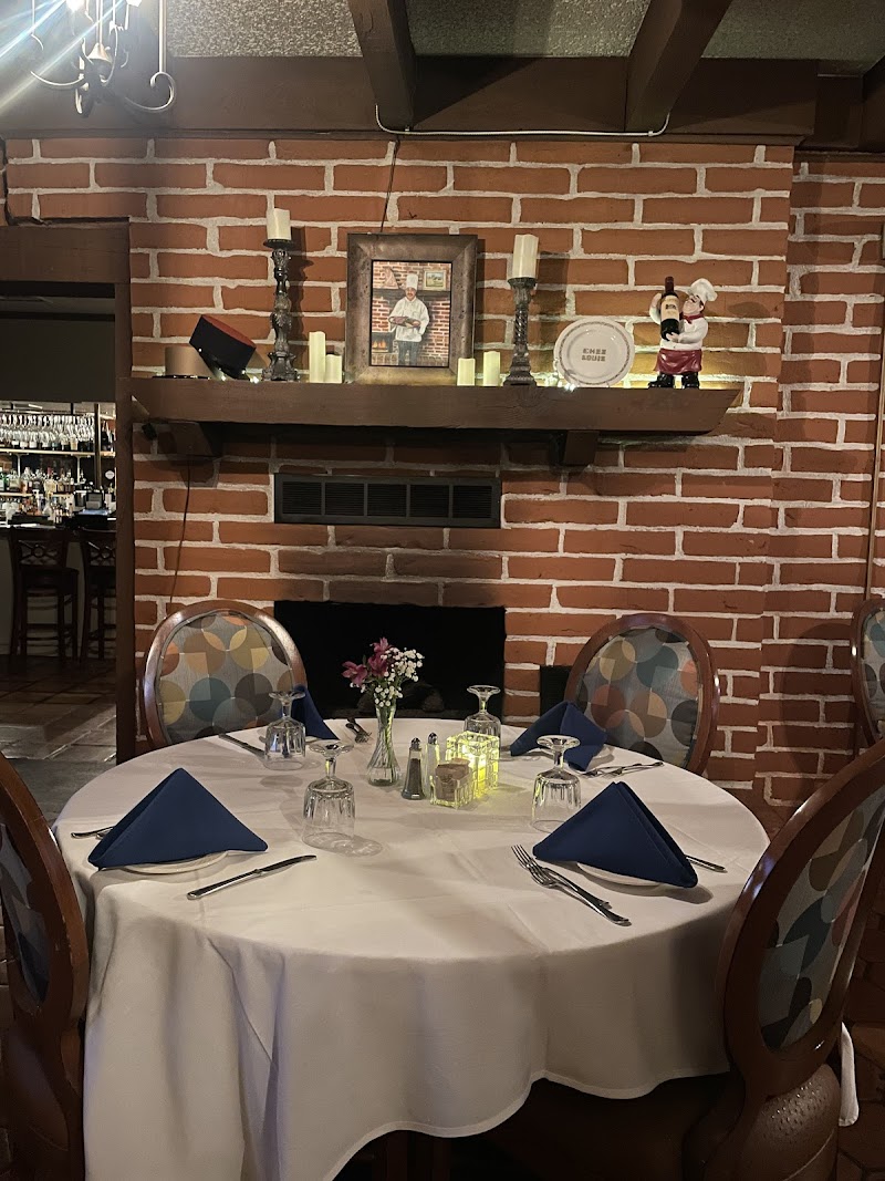 Le Sans Souci French Restaurant photo 3