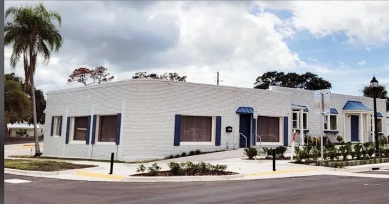 Studio Twelve Eight Clearwater photo 2