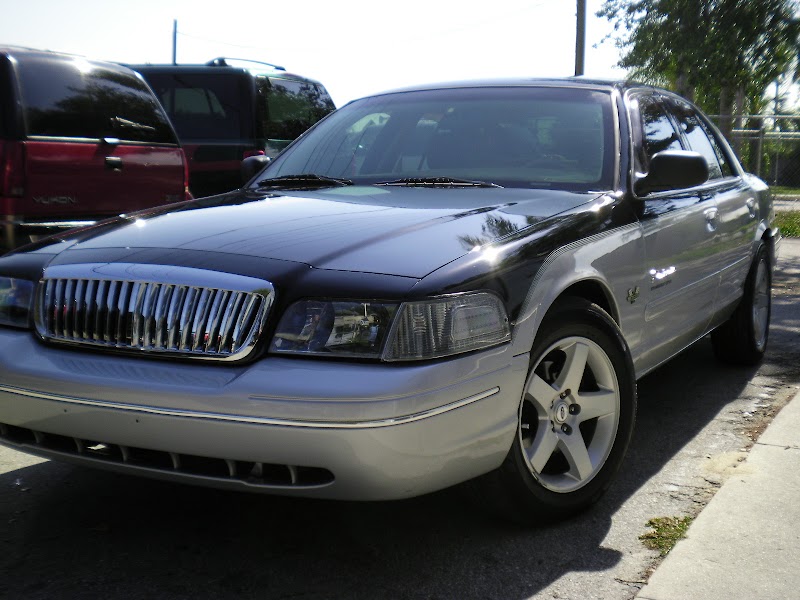 Royal Motor Sales LLC photo 2