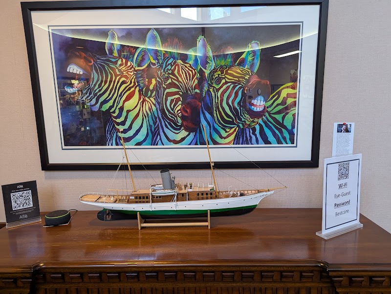 Sebastopol Specialty Center - Eye Associates Medical Group, Ophthalmology and Dermatology photo 4