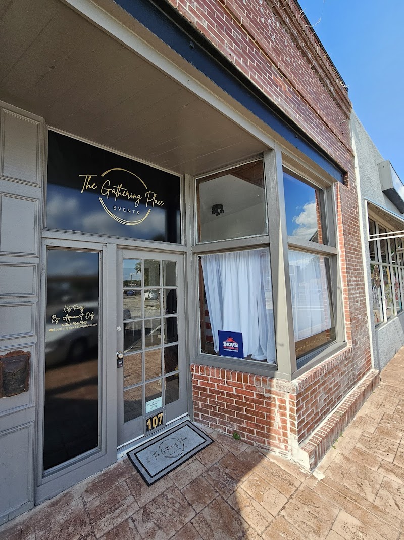 Photo of Tiki's Hair Salon