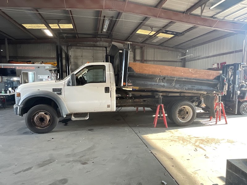Newark Body Truck and Trailer Manufacture photo 4