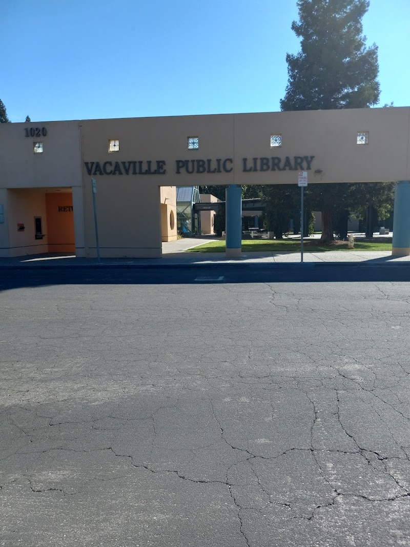 Vacaville Cultural Center Library photo 4