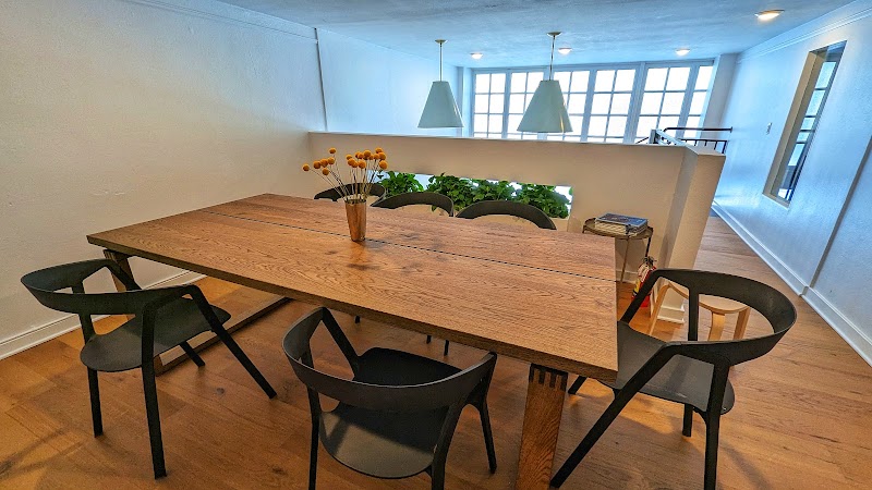 Photo of Bench Café • Pâtisserie
