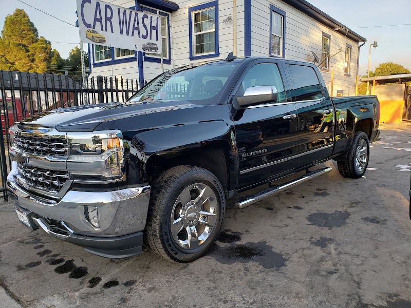 Zeus Car Wash & Detail photo 4
