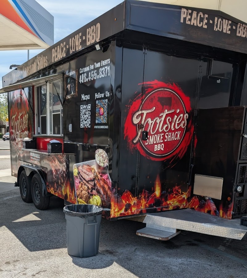 Tootsie's Smoke Shack photo 4