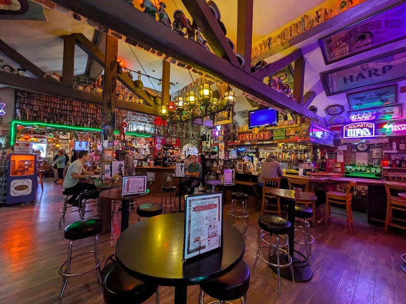 Cameron's Pub & Restaurant photo 3