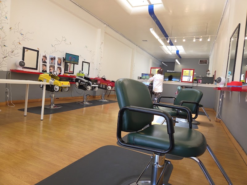 Happy Scissor's Kids Hair Salon photo 5
