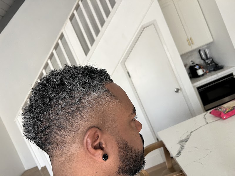 Faded Barbershop 925 photo 2