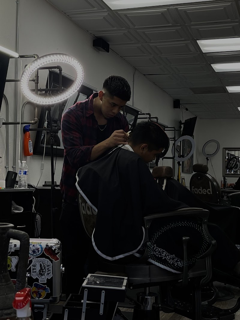 Faded Barbershop 925 photo 5