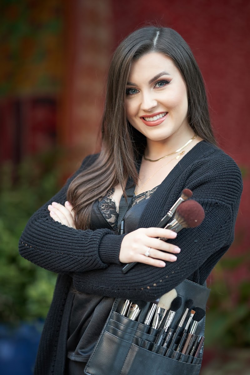 Photo of Destiny Viviana Makeup