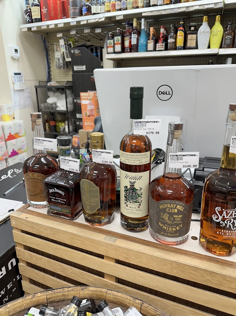 Wesley Chapel Liquors photo 3