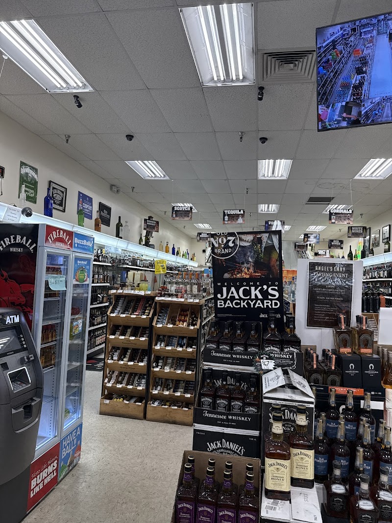 Wesley Chapel Liquors photo 4
