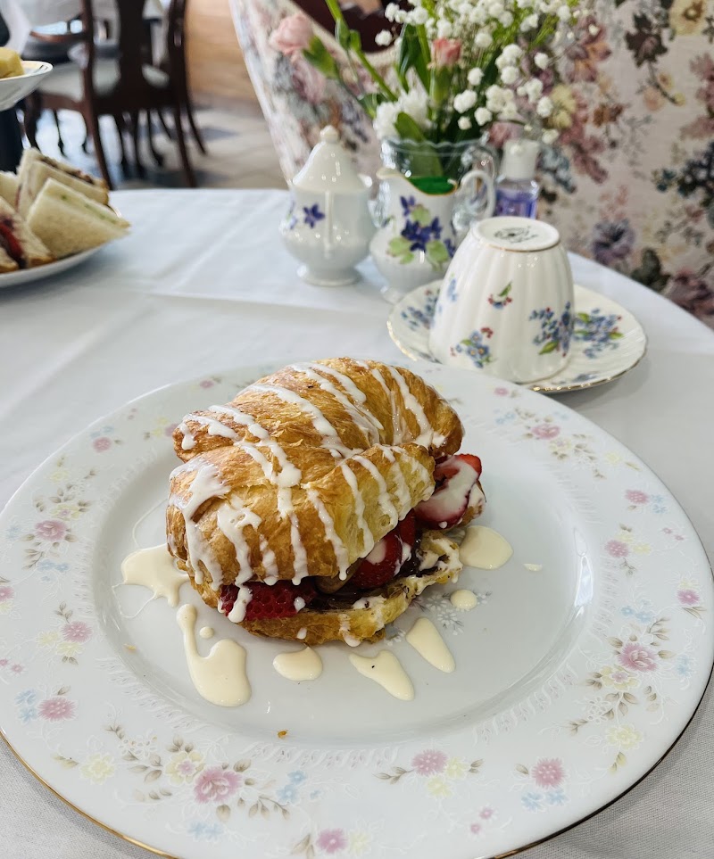 Southern Serenity Cafe & Tea Room photo 2