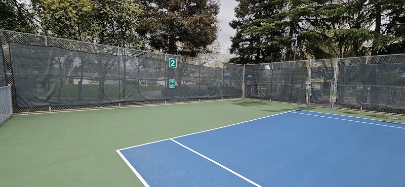 Tennis Courts photo 2