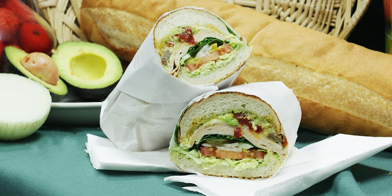 Miss Tomato Sandwiches and liquor photo 3